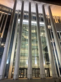 РЭУ им.Плеханова отгрохали новый современный... image preview