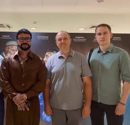 Сегодня был на закрытой премьере фильма «Пока... image preview